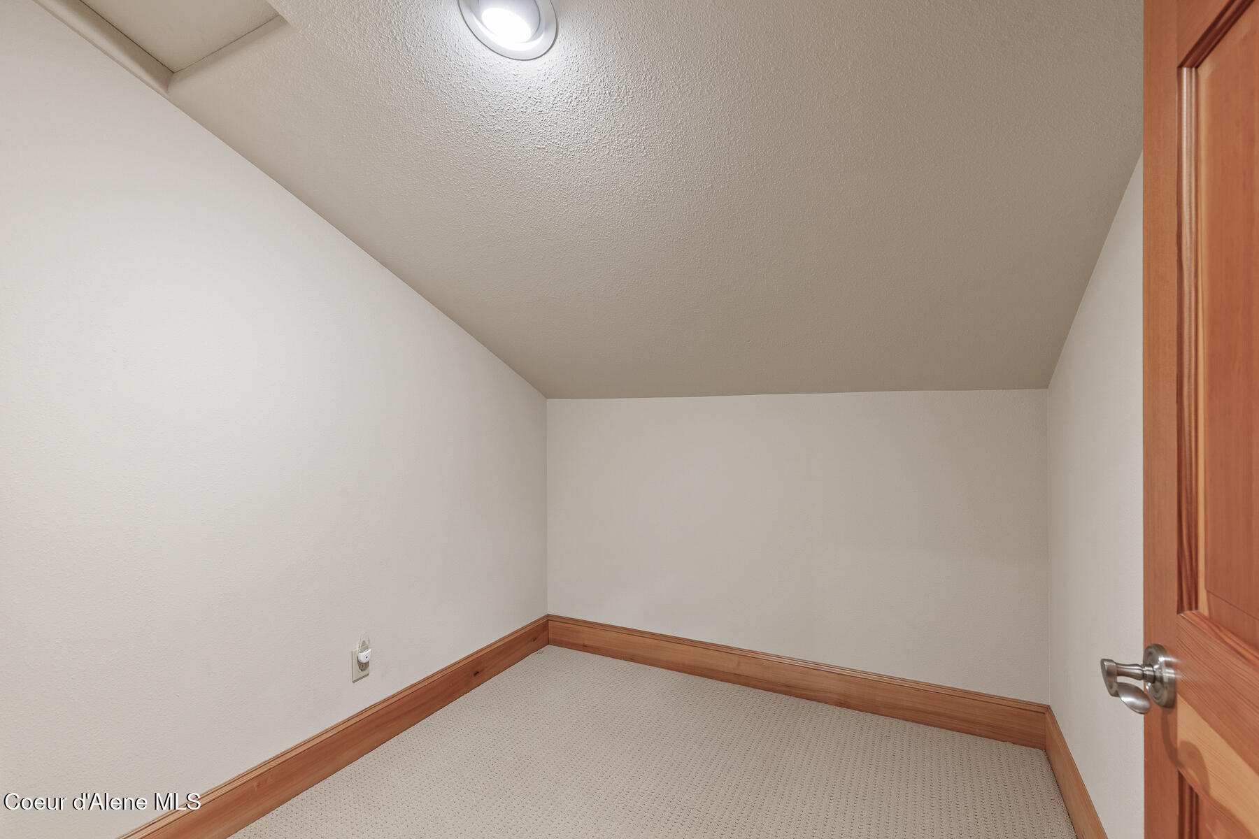 3361 Bottle Bay Road Sagle, ID 83860 - Photo 17 of 70 3361BottleBayRd-17