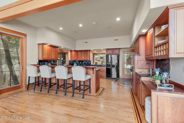 $3,400,000 | 3361 Bottle Bay Road, Sagle, ID 83860