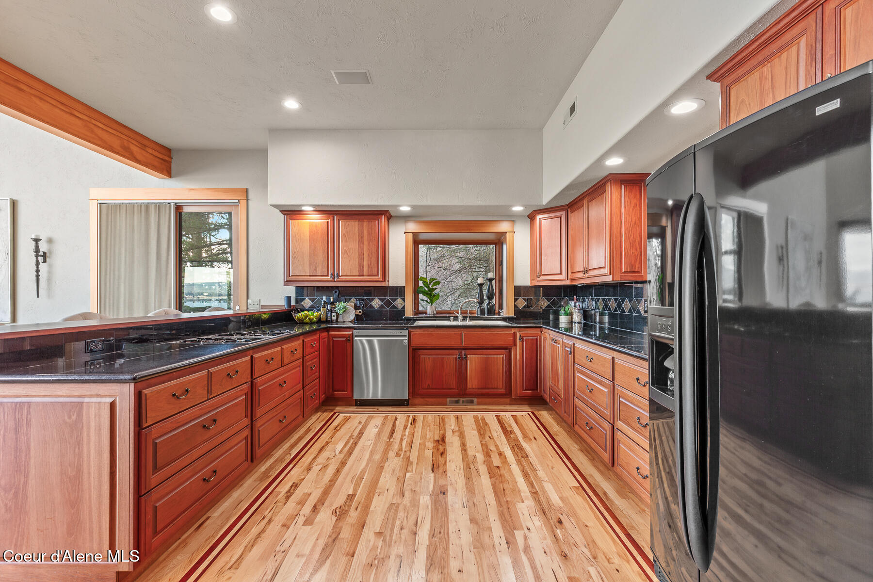 3361 Bottle Bay Road Sagle, ID 83860 - Photo 30 of 70 3361BottleBayRd-31