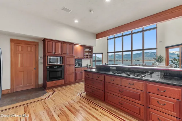 $3,400,000 | 3361 Bottle Bay Road, Sagle, ID 83860