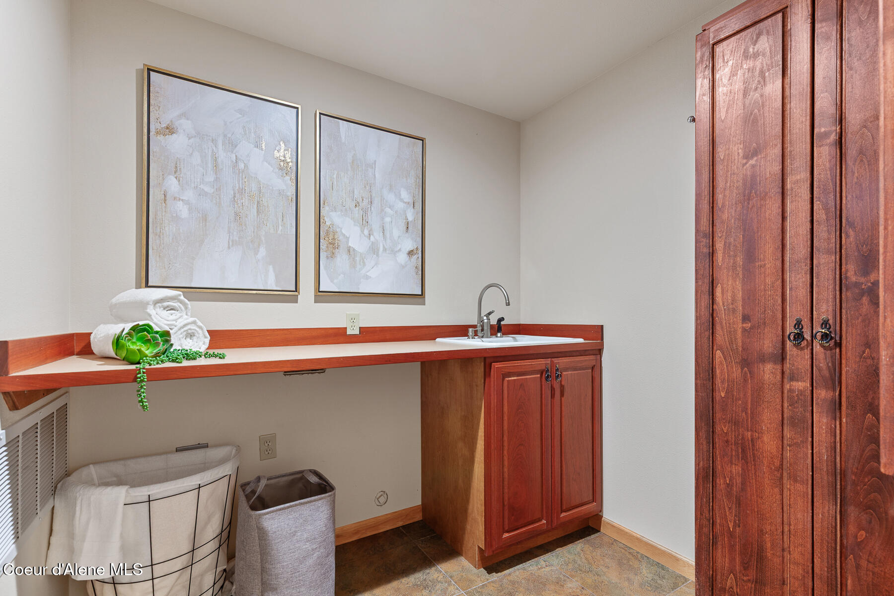 3361 Bottle Bay Road Sagle, ID 83860 - Photo 45 of 70 3361BottleBayRd-46