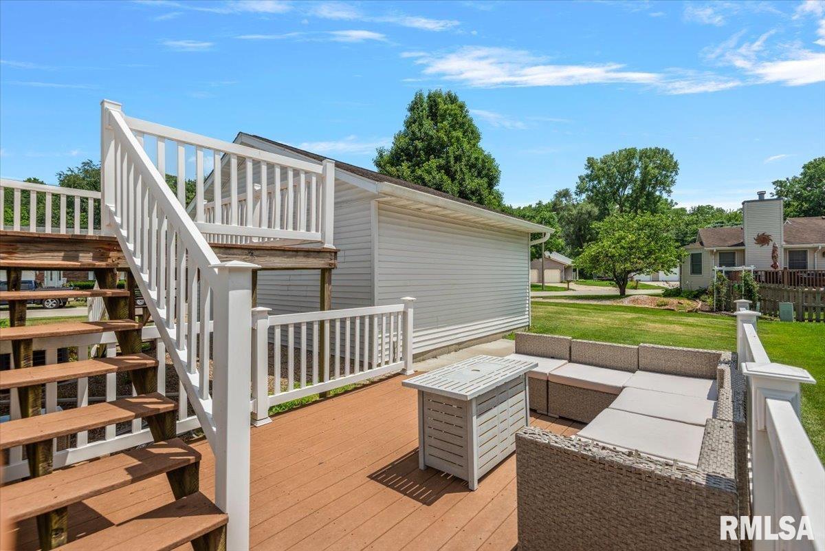 3028 Sutherland Road Springfield, IL 62702 - Photo 31 of 38