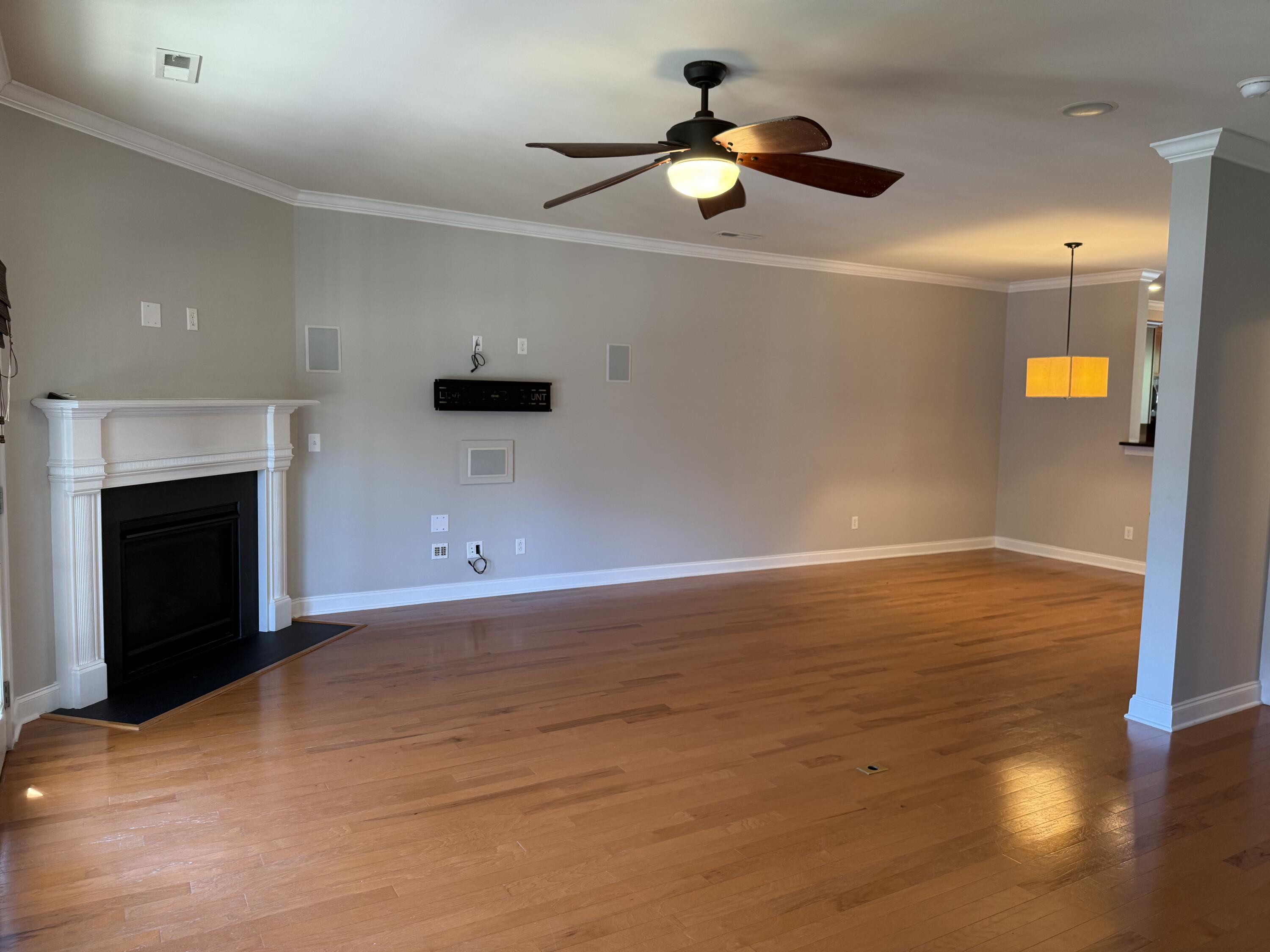 2521 Rutherford Way Charleston, SC 29414 - Photo 12 of 46 2025-09-04 15.31.00