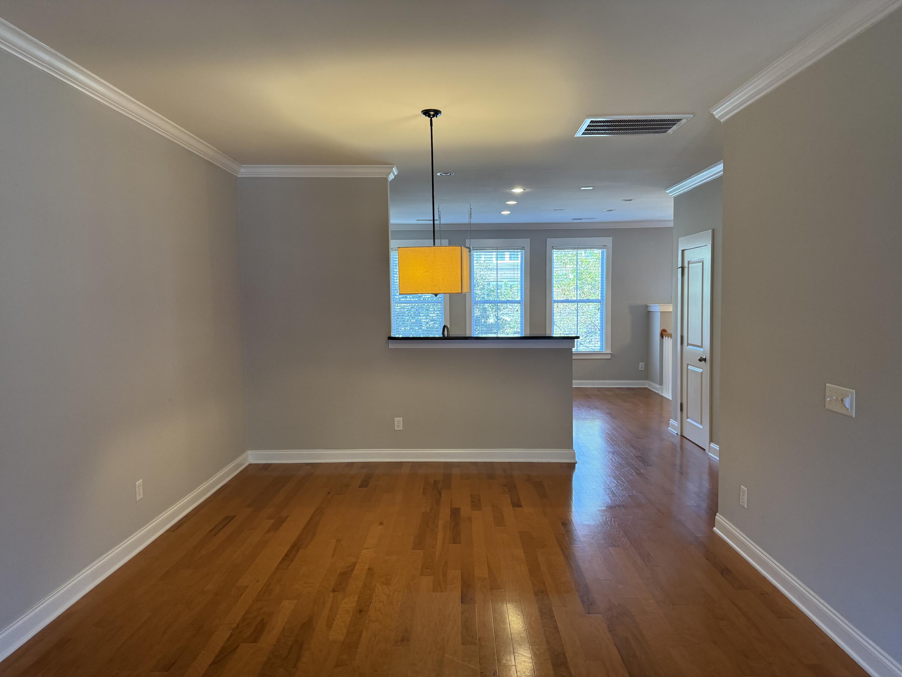 2521 Rutherford Way Charleston, SC 29414 - Photo 13 of 46 2025-09-04 15.31.11