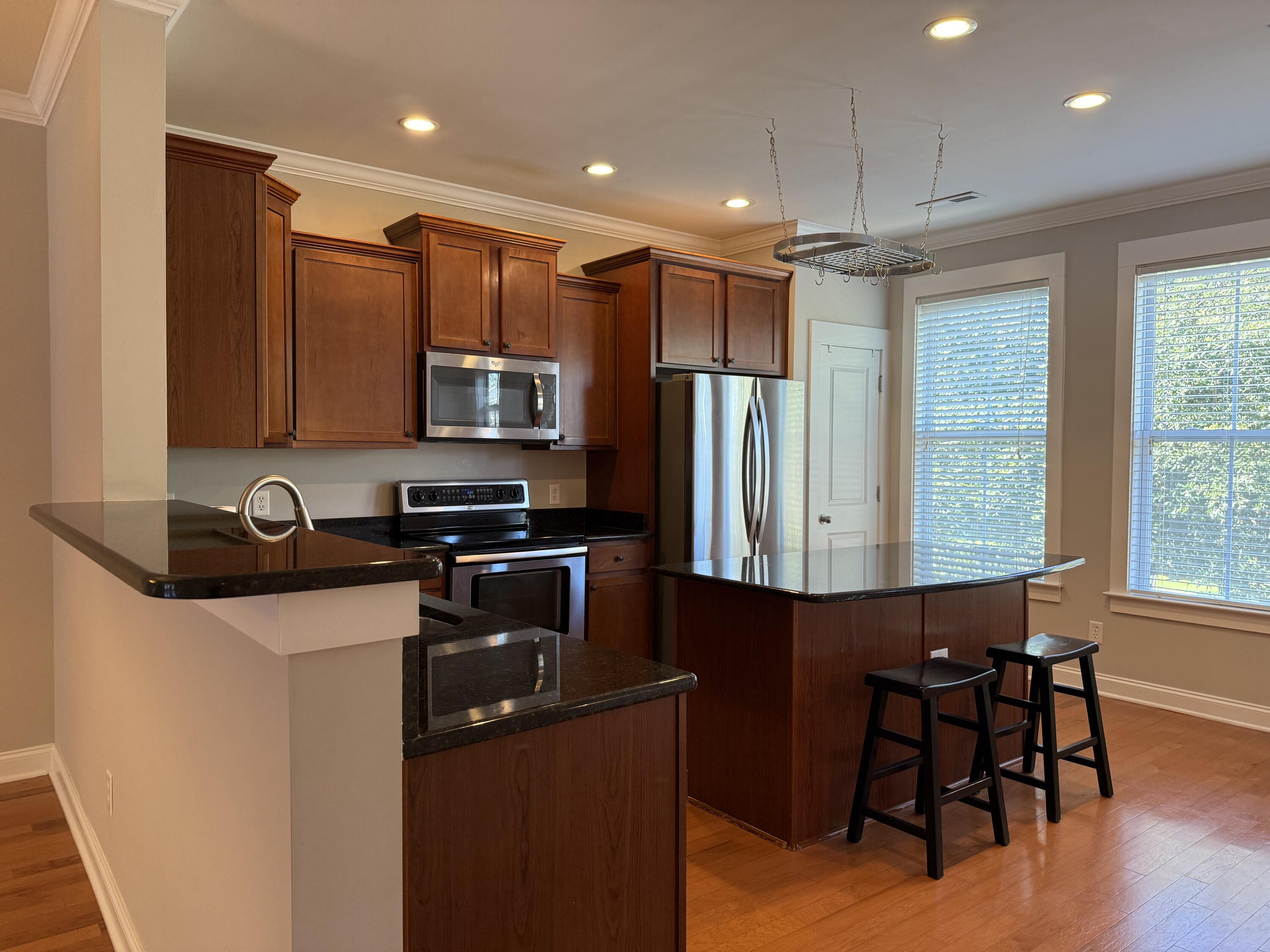 2521 Rutherford Way Charleston, SC 29414 - Photo 15 of 46 2025-09-04 15.31.37