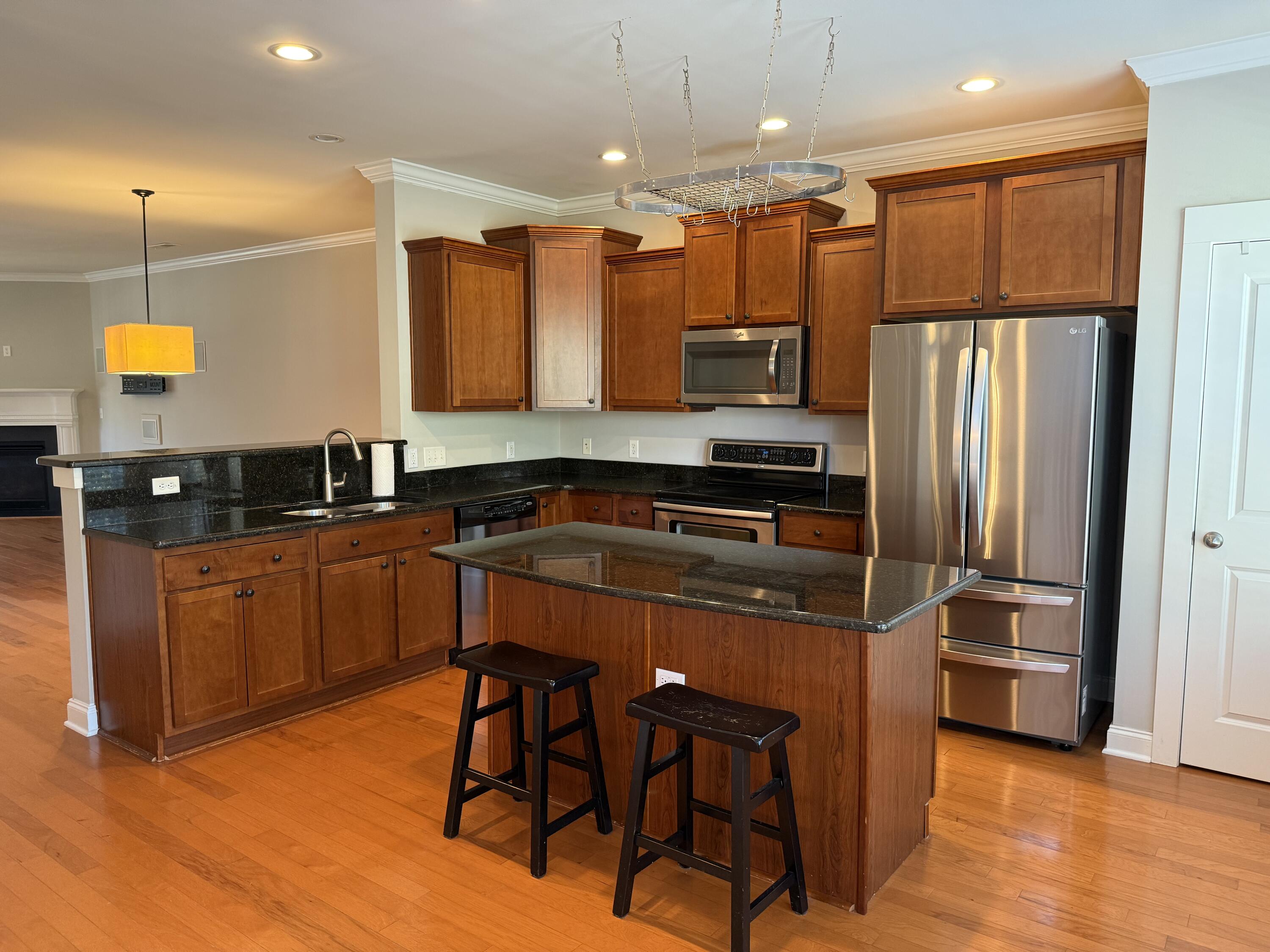 2521 Rutherford Way Charleston, SC 29414 - Photo 17 of 46 2025-09-04 15.32.15