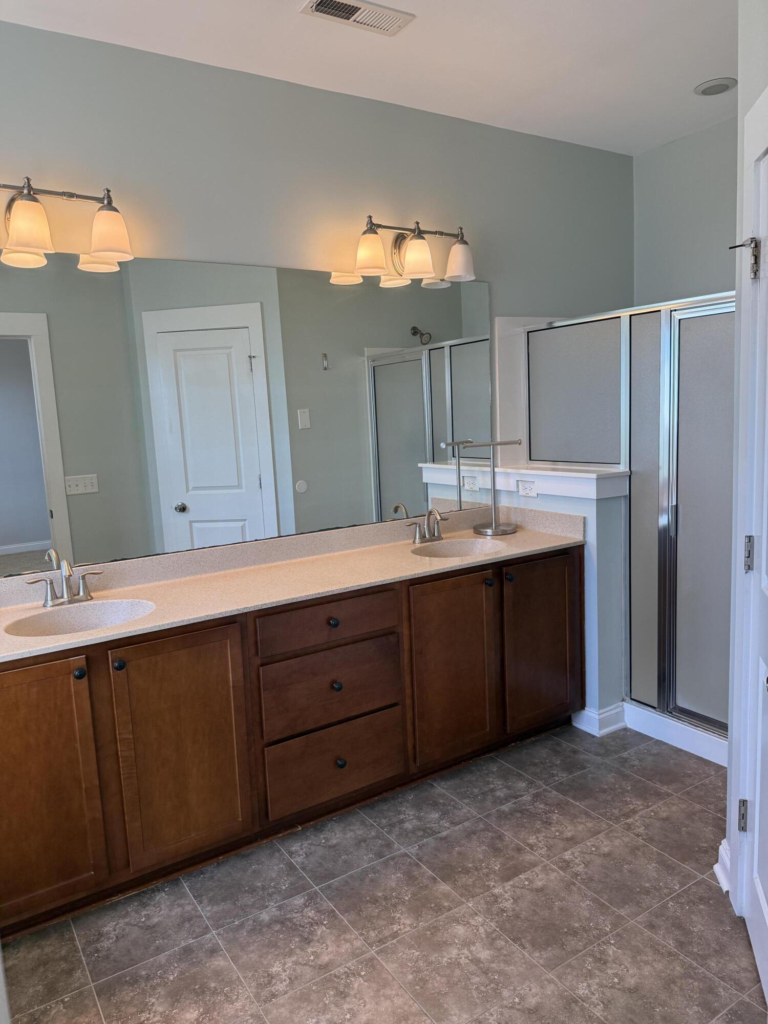 2521 Rutherford Way Charleston, SC 29414 - Photo 35 of 46 2025-09-04 15.41.39