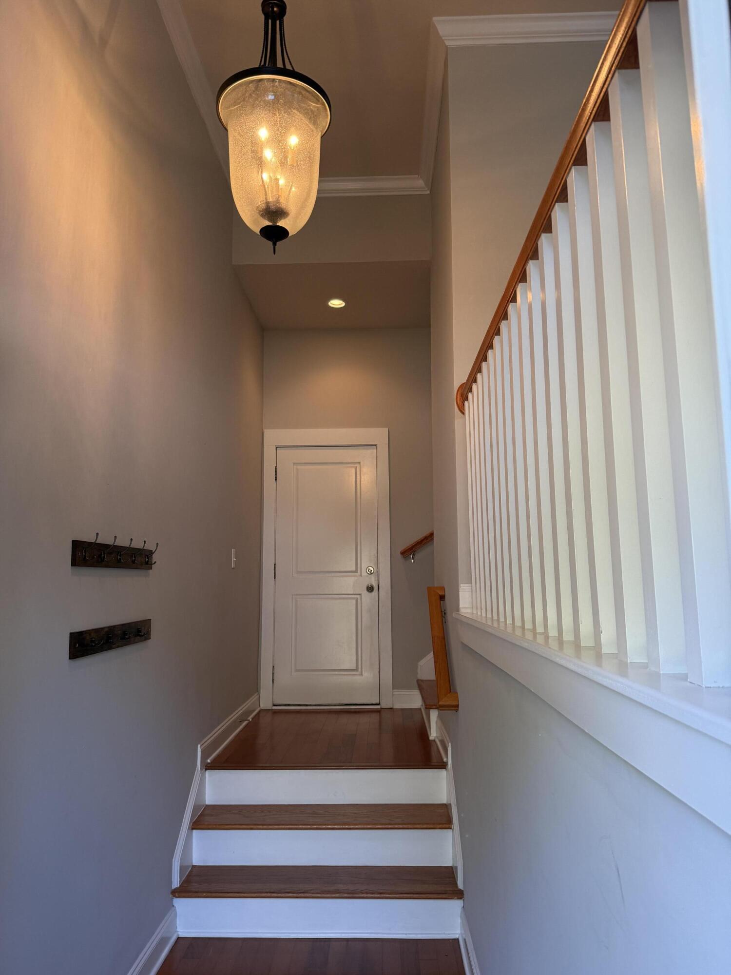 2521 Rutherford Way Charleston, SC 29414 - Photo 6 of 46 2025-09-04 15.26.36