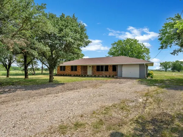 $1,800 | 9209 Farm To Market 1570, Greenville, TX 75402