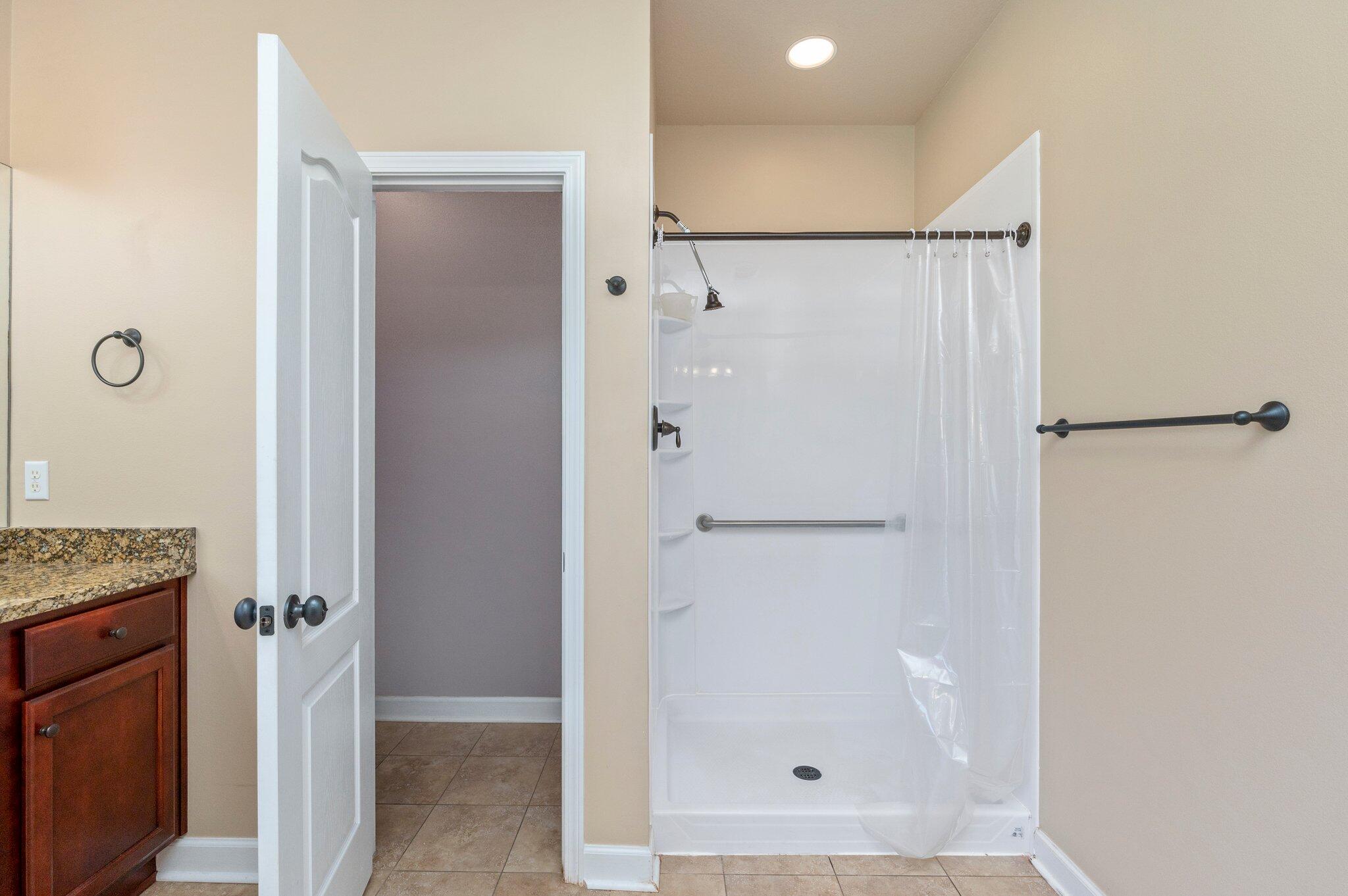 4615 Chanan Drive Crestview, FL 32539 - Photo 33 of 47 a bathroom with a shower
