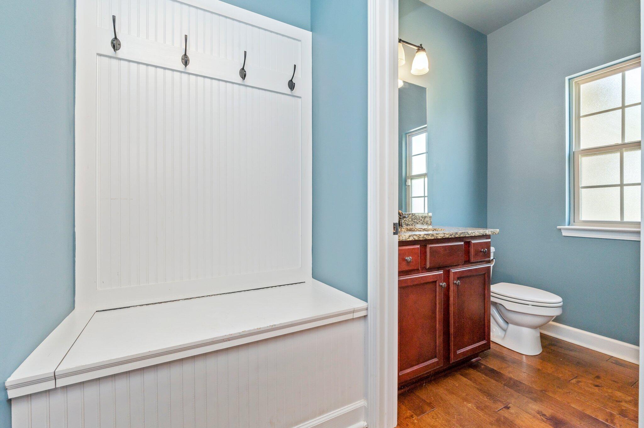 4615 Chanan Drive Crestview, FL 32539 - Photo 8 of 47 a utility room with dryer and washer