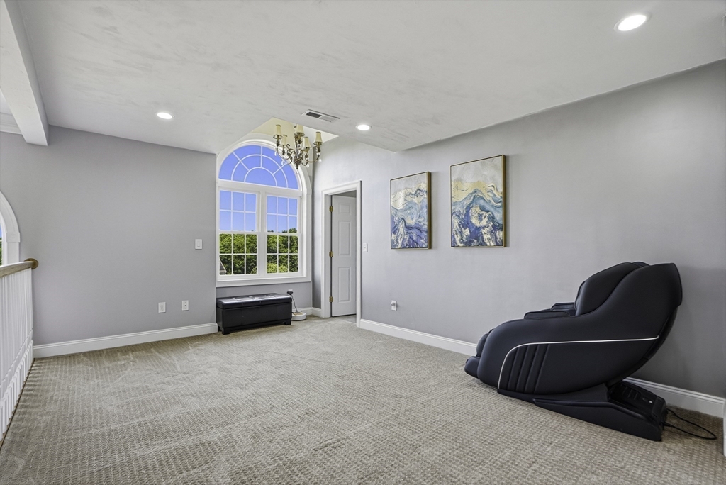 120 Mohawk Path Holliston, MA 01746 - Photo 26 of 36
