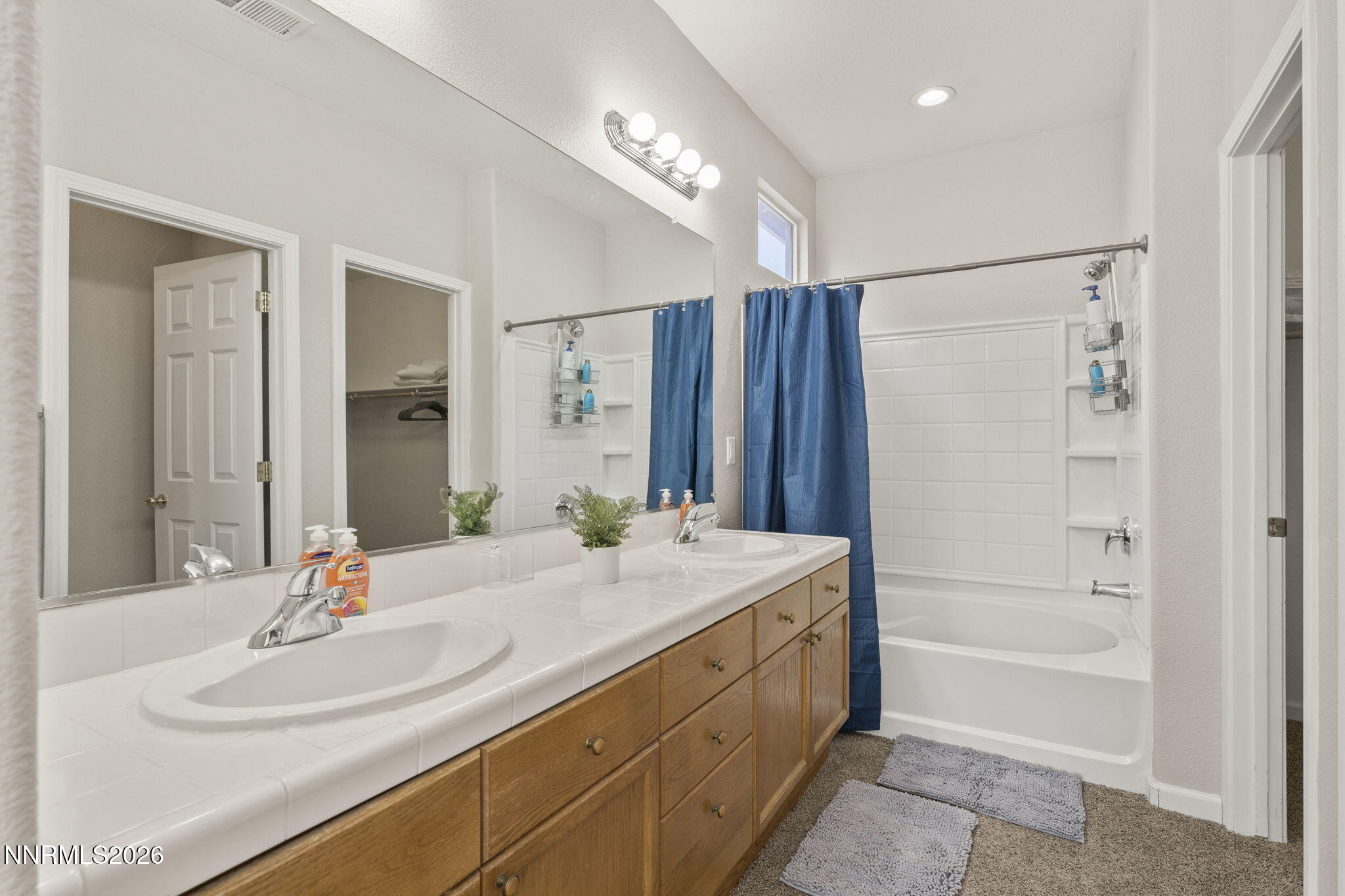 10640 Arbor Way Reno, NV 89521 - Photo 16 of 36 35a