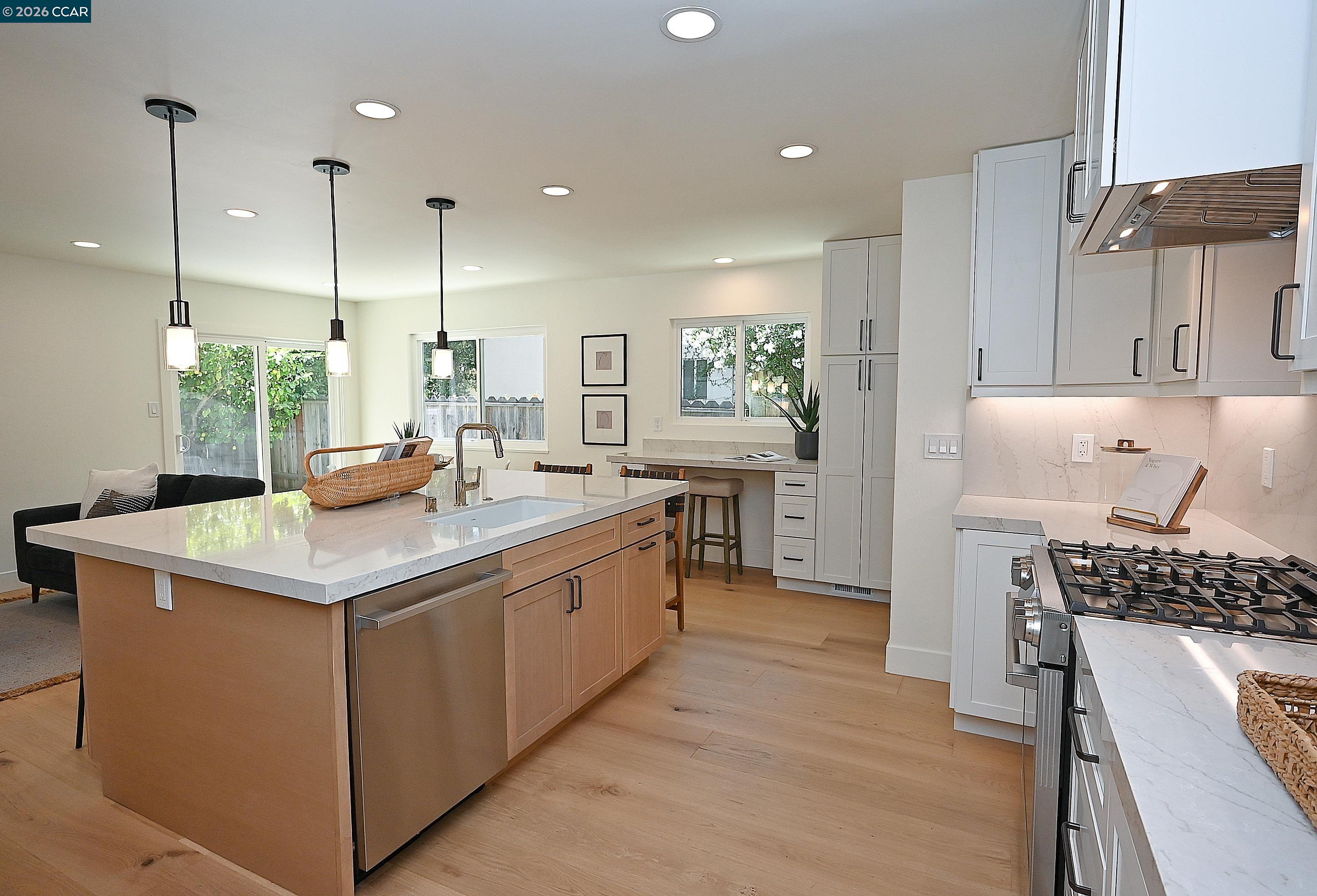 304 Boca Raton Court Walnut Creek, CA 94598 - Photo 19 of 52