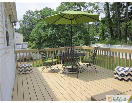 1691 Holly Road North Brunswick, NJ 08902 - Photo 2 of 12 Gallery Image 2