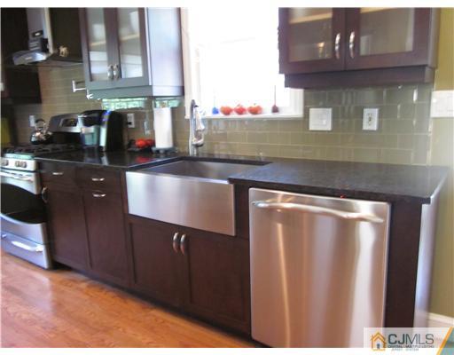 1691 Holly Road North Brunswick, NJ 08902 - Photo 12 of 12 Gallery Image 12