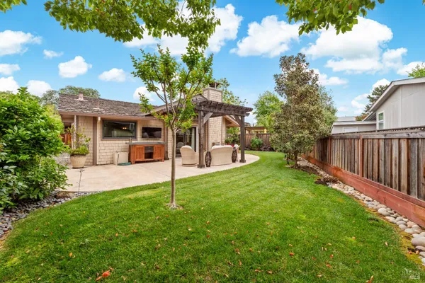 $1,639,000 | 1929 Vintner Court, Yountville, CA 94599