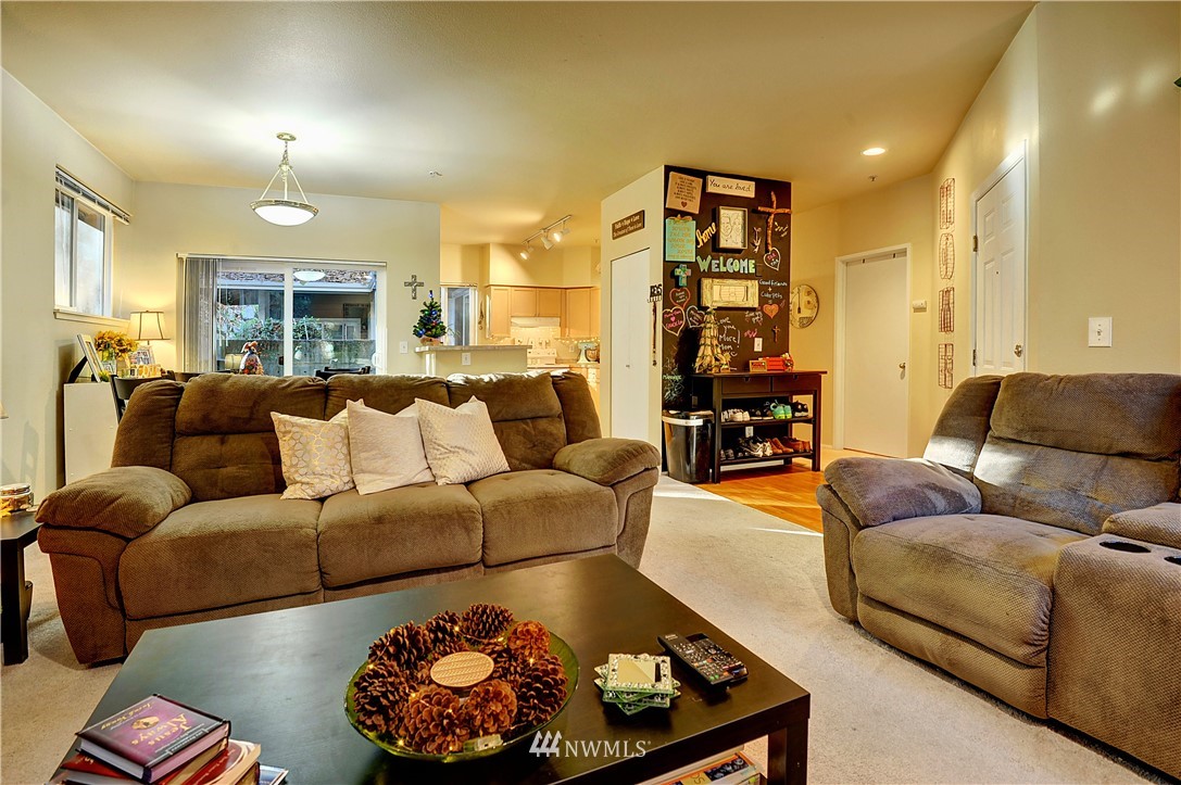 3918 243rd Place Southeast, Unit F201 Bothell, WA 98021 - Photo 3 of 17