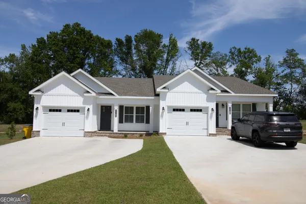 $1,850 | 116 Woodsedge Drive, Unit A, Brooklet, GA 30415