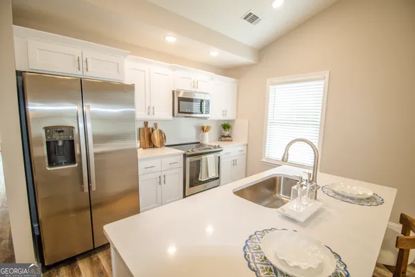 $1,850 | 116 Woodsedge Drive, Unit A, Brooklet, GA 30415