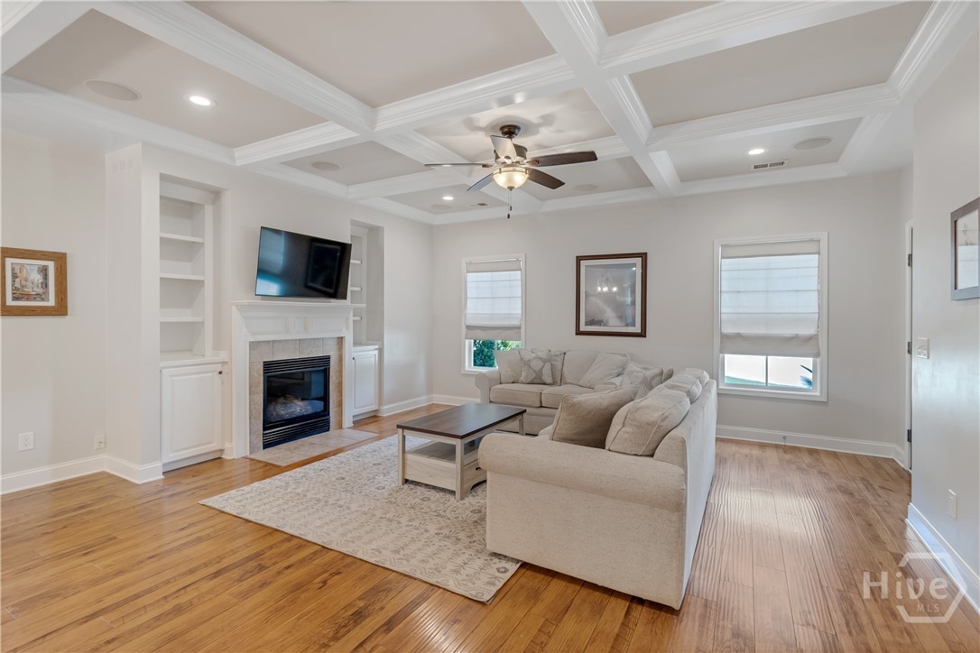 120 Golden Rod Loop Richmond Hill, GA 31324 - Photo 10 of 38 Living Room
