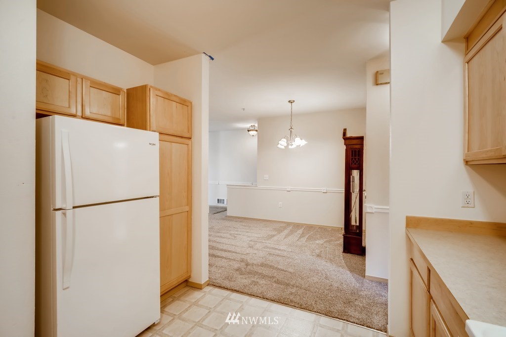 2804 Southeast 8th Place, Unit 1106 Renton, WA 98058 - Photo 10 of 24 Gallery Image 10