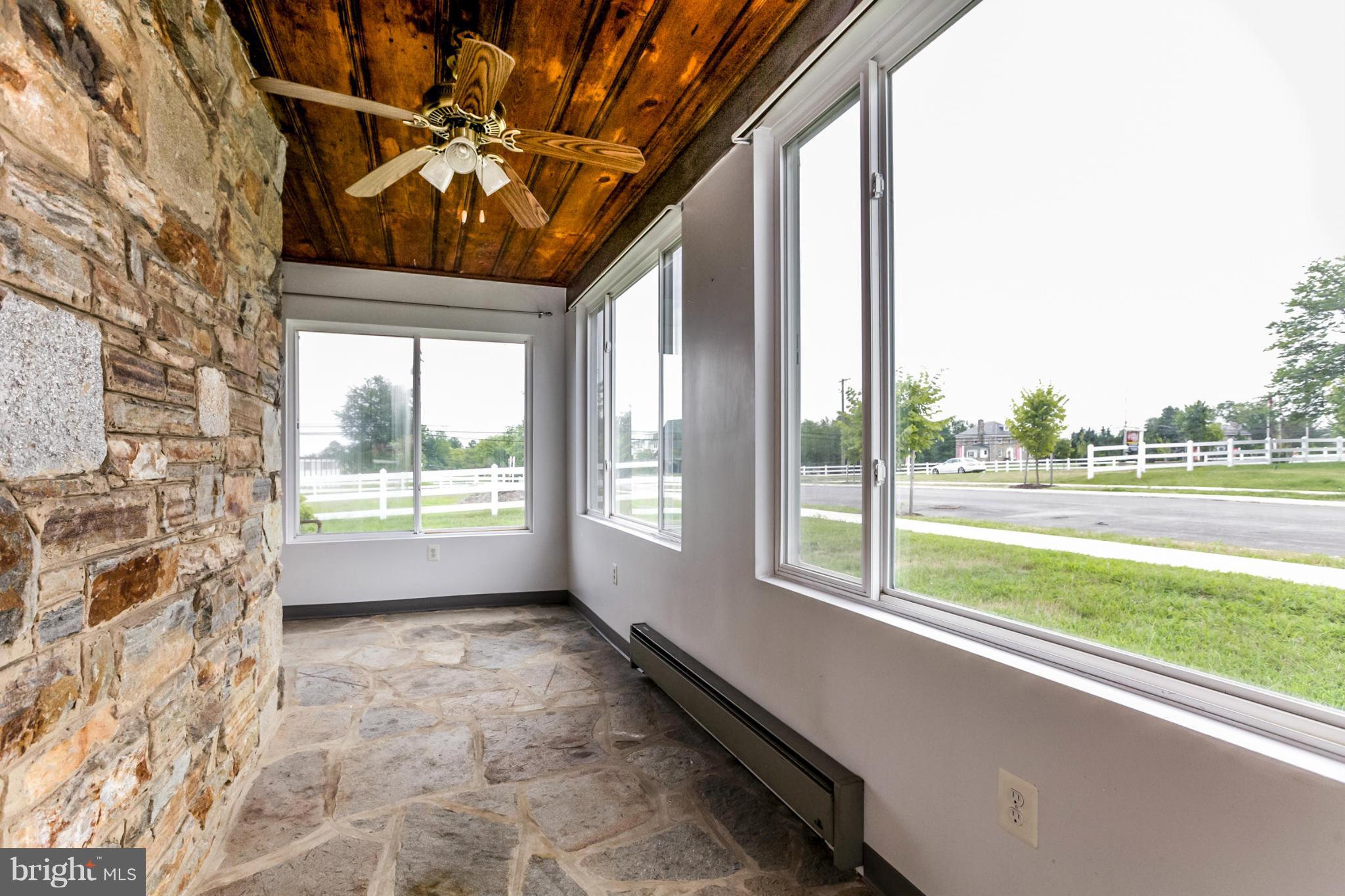1460 Rolling Rd. Catonsville, MD 21228 - Photo 10 of 30 Interior (General)