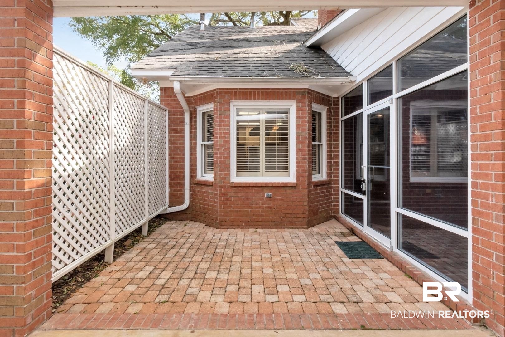 2132 Marchfield Drive South Mobile, AL 36693 - Photo 28 of 29 back patio