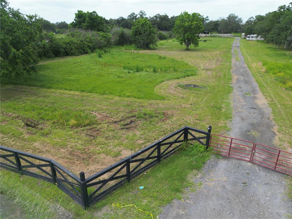 2875 Sharp Road Kissimmee, FL 34744 - Photo 11 of 16