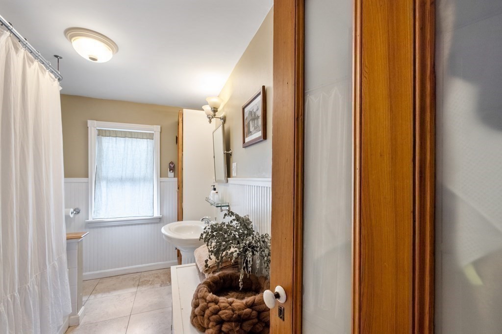 325-327 Sumner Street Boston, MA 02128 - Photo 25 of 42