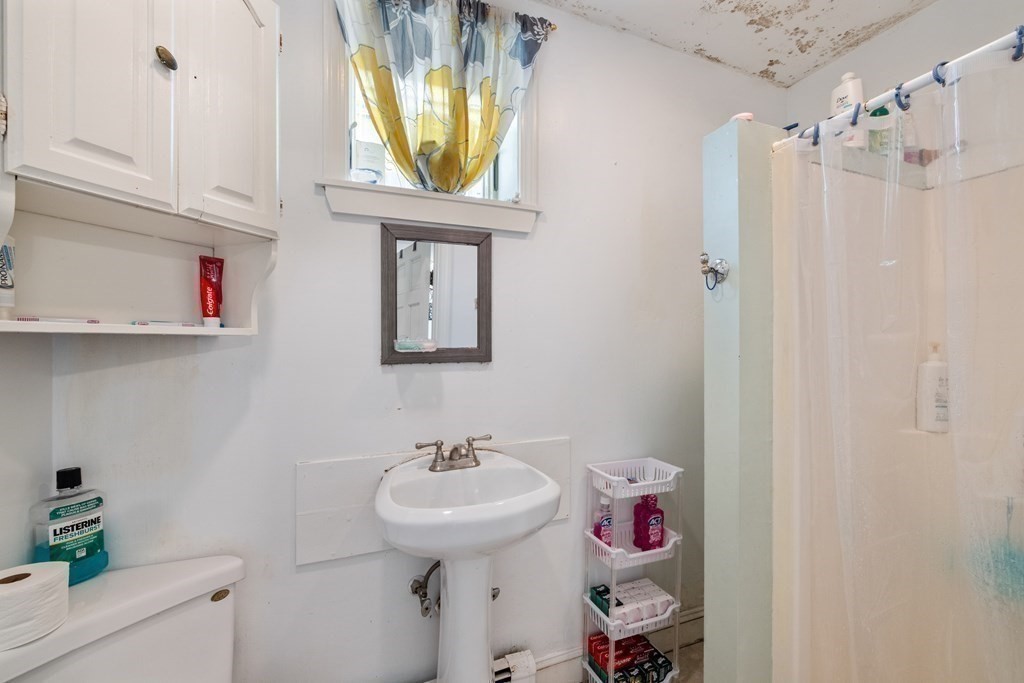 325-327 Sumner Street Boston, MA 02128 - Photo 37 of 42