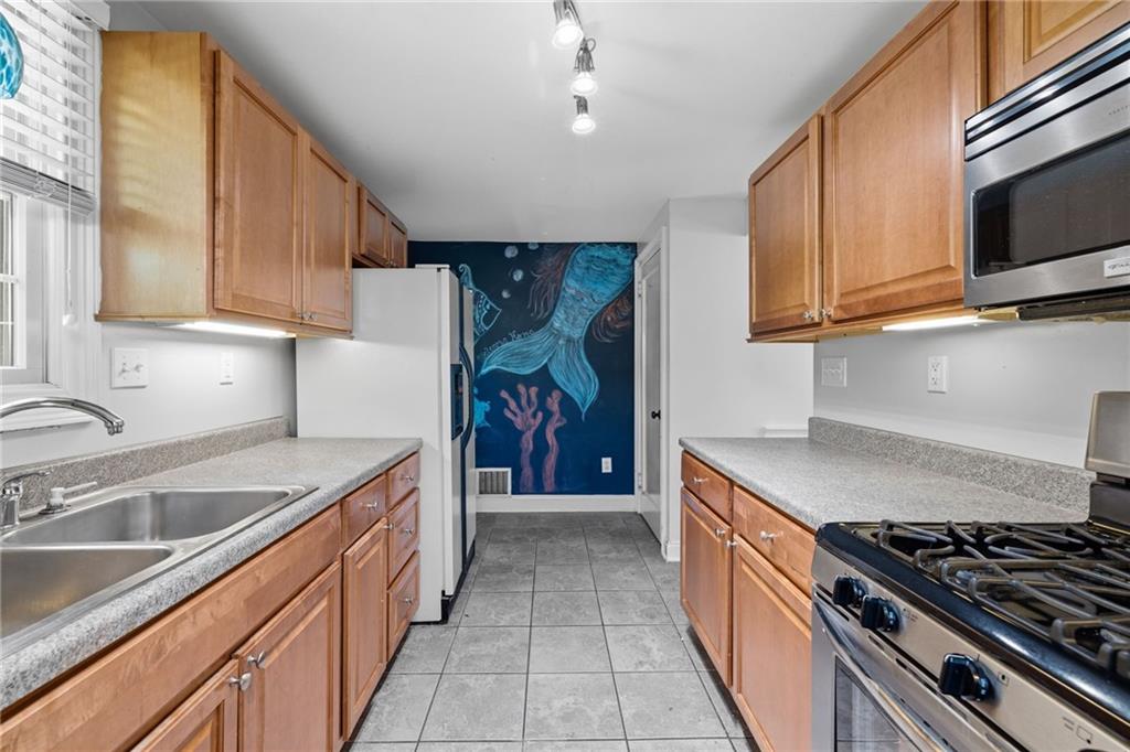 247 McMurray Road Pittsburgh, PA 15241 - Photo 13 of 31