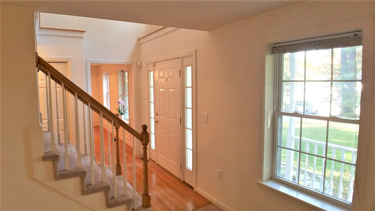 60 Wire Road Merrimack, NH 03054 - Photo 14 of 40