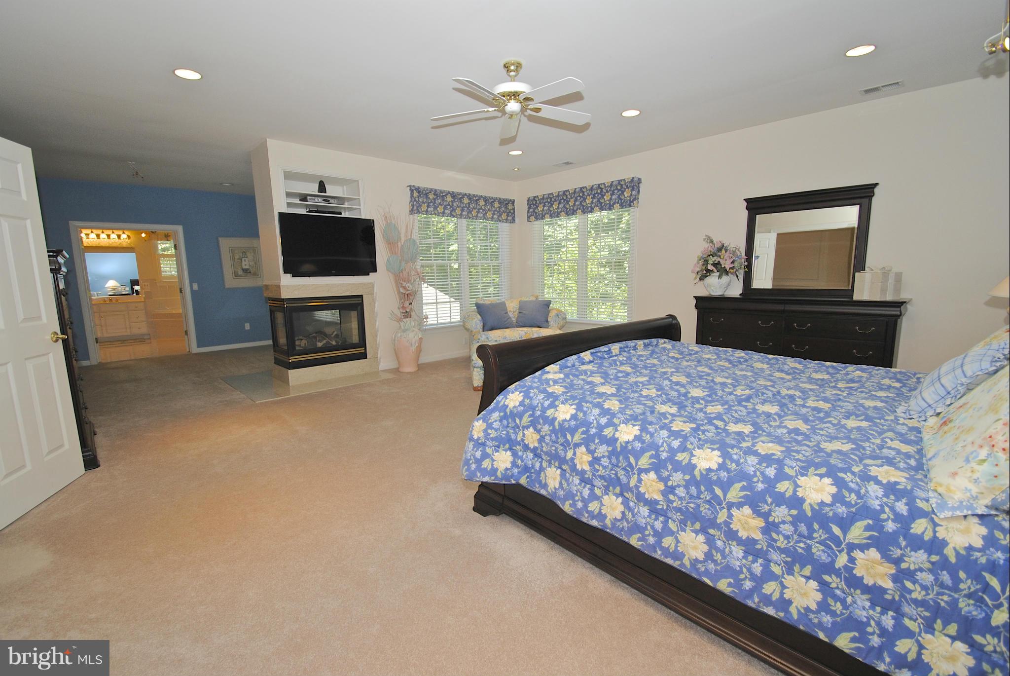 46 Colony Crossing Edgewater, MD 21037 - Photo 19 of 30 Master retreat w/ sitting room