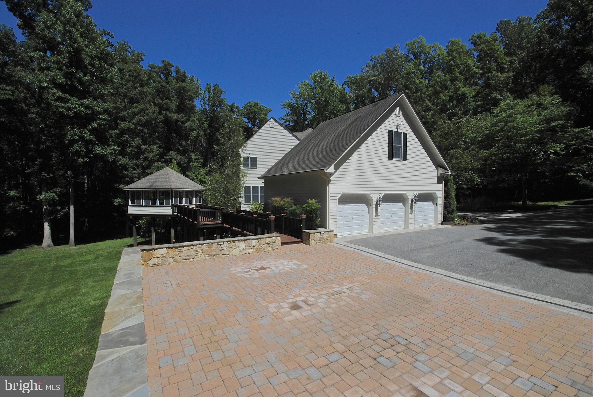 46 Colony Crossing Edgewater, MD 21037 - Photo 24 of 30 3 car side garage w/ parking pad