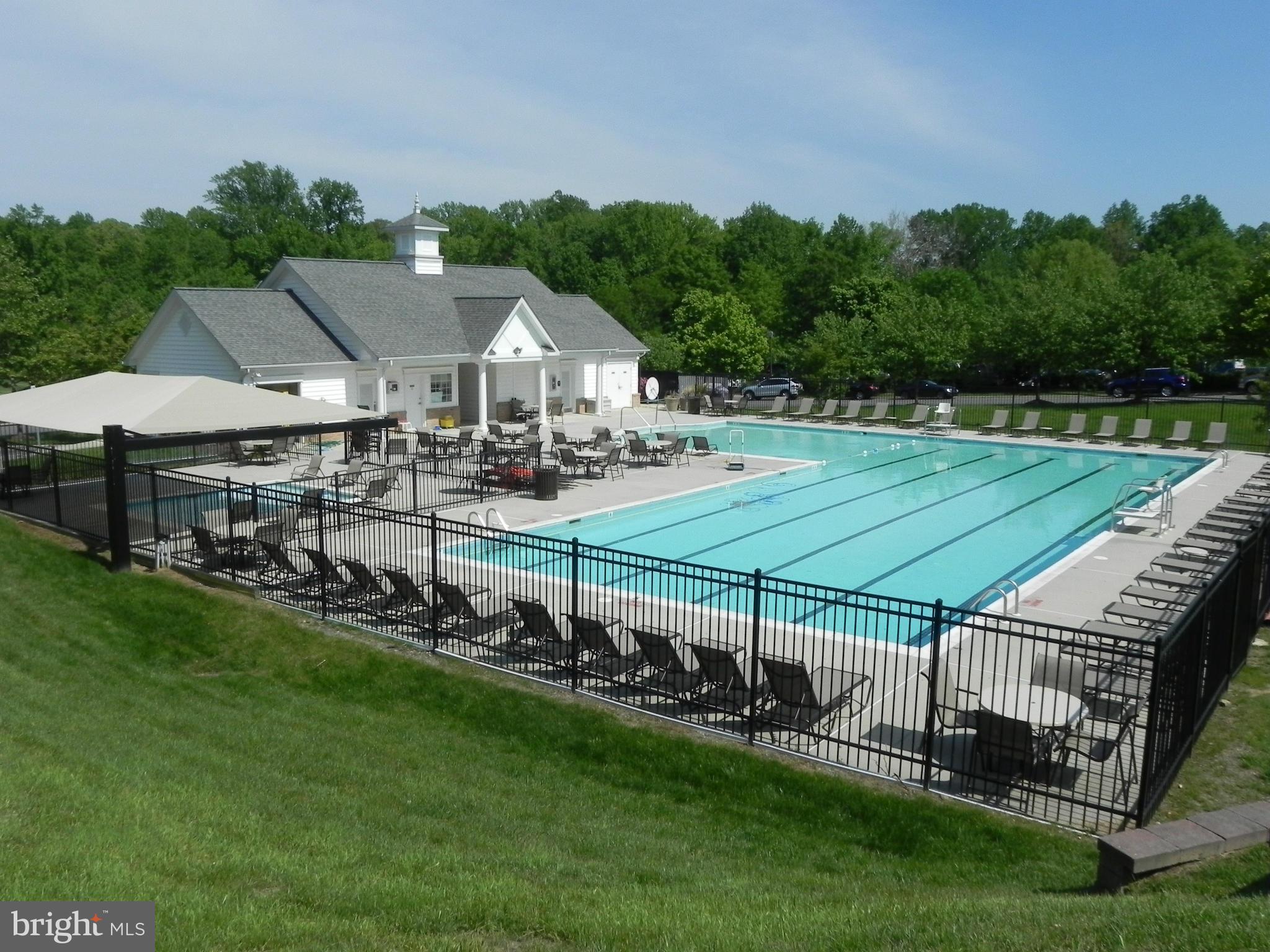 46 Colony Crossing Edgewater, MD 21037 - Photo 28 of 30 Community Pool
