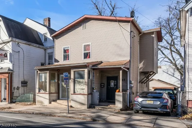 $350,000 | 647 Scotland Road, Orange, NJ 07050