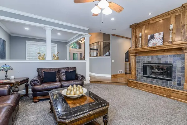 $1,140,000 | 22119 171st Street, Basehor, KS 66007