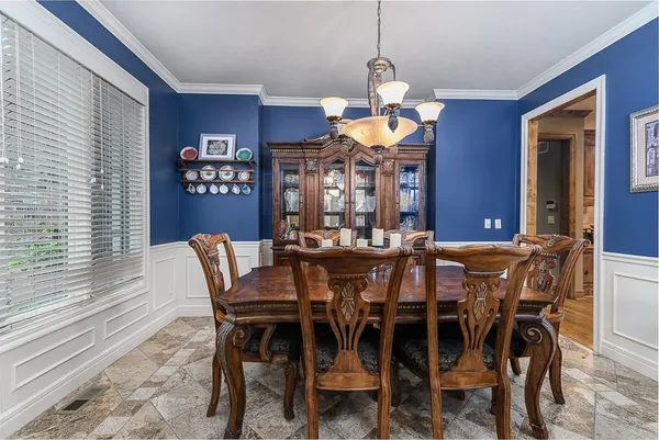 $1,140,000 | 22119 171st Street, Basehor, KS 66007