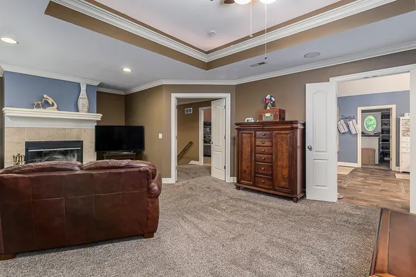 $1,140,000 | 22119 171st Street, Basehor, KS 66007