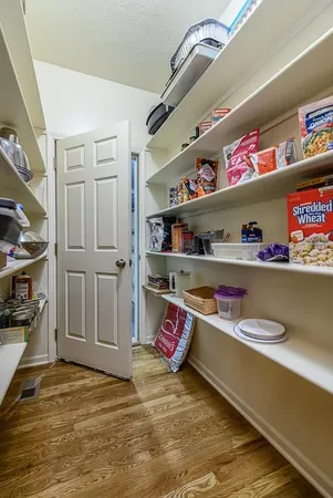 $1,140,000 | 22119 171st Street, Basehor, KS 66007