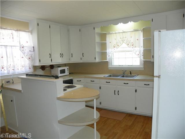 Kitchen. 