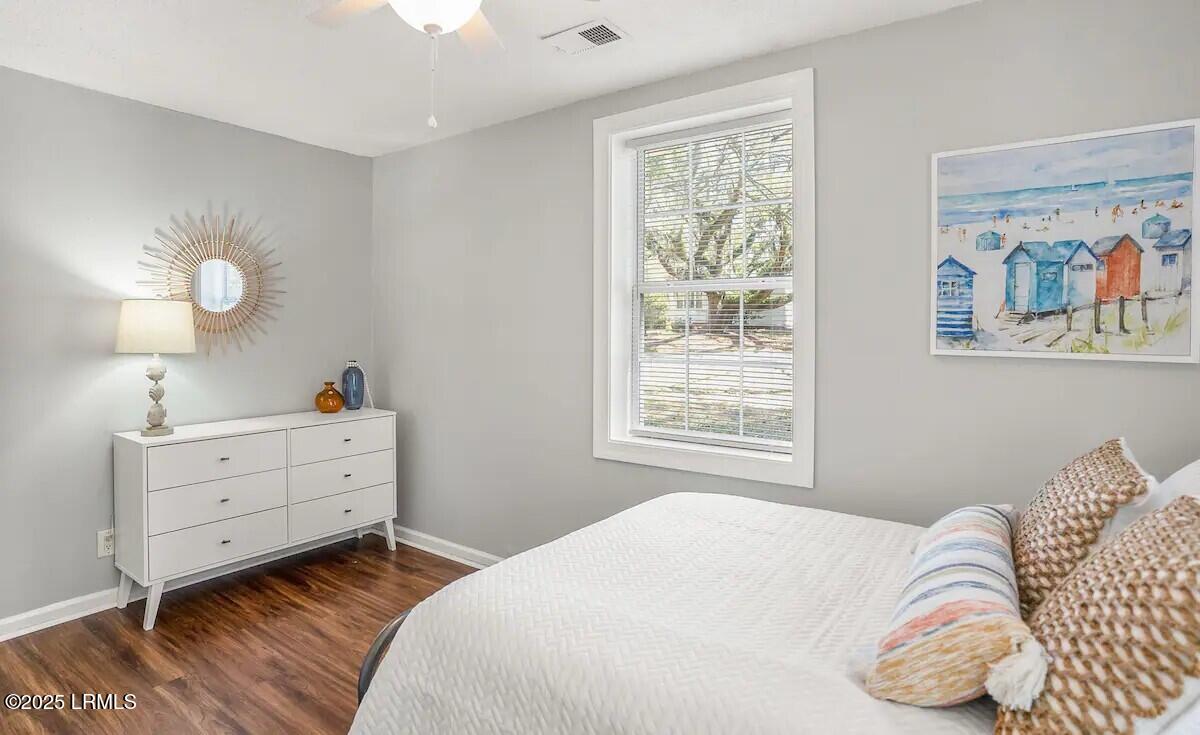 162 James Street Beaufort, SC 29902 - Photo 11 of 21 Jennifer Pratt - b84f2b81-8e99-4450-a7fa