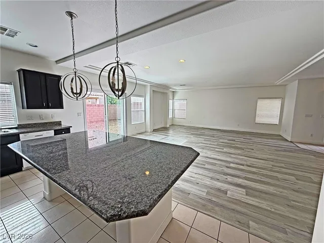 $3,000 | 6577 Mountain Spirit Court, Las Vegas, NV 89139