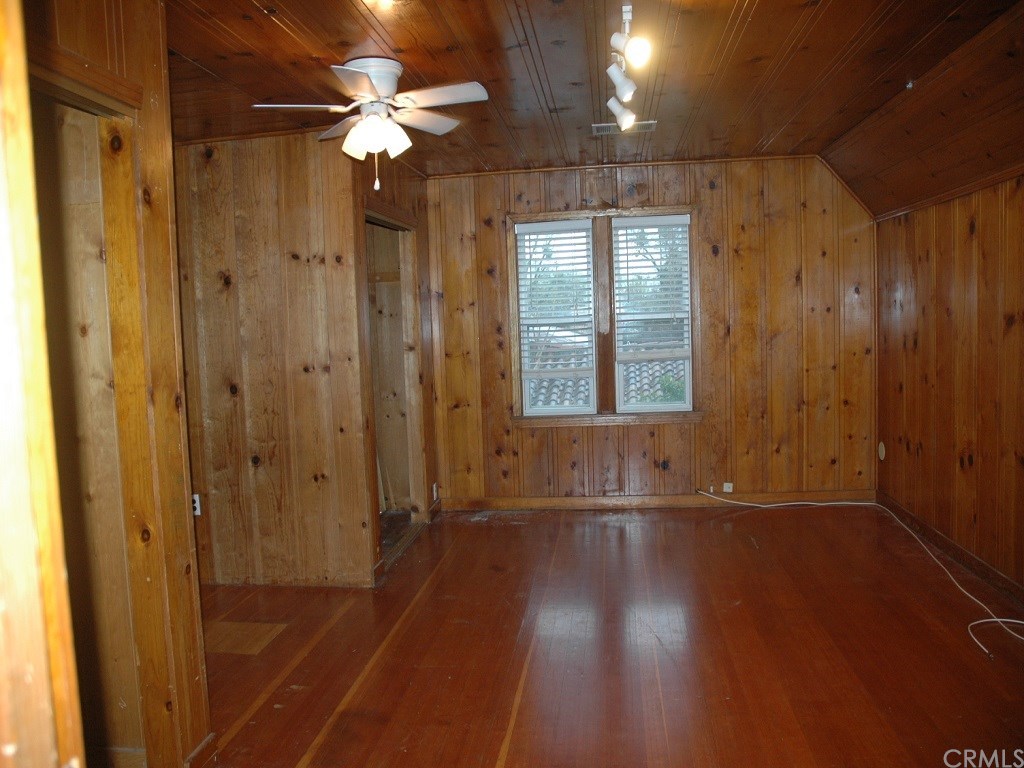 2050 Calimyrna Avenue Merced, CA 95340 - Photo 7 of 10