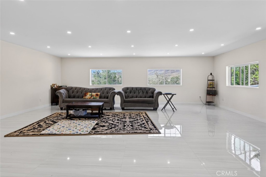 7 Cuddy Canyon Road Lebec, CA 93243 - Photo 4 of 50