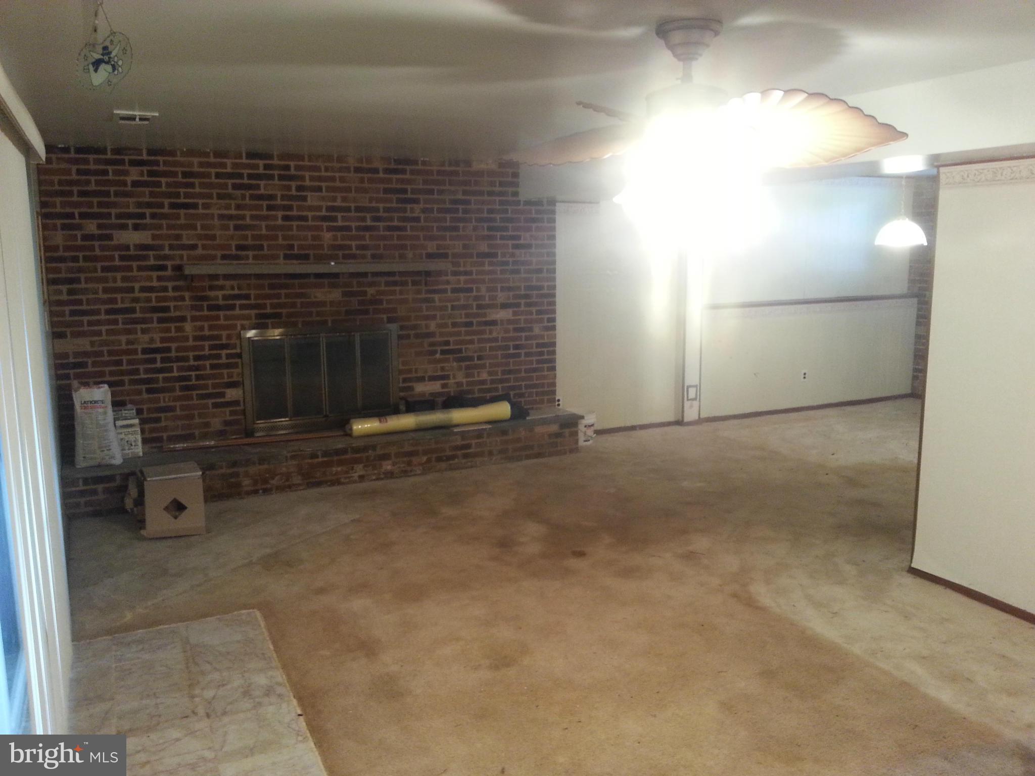 6707 Fordcrest Road Baltimore, MD 21237 - Photo 18 of 21 a view of empty room