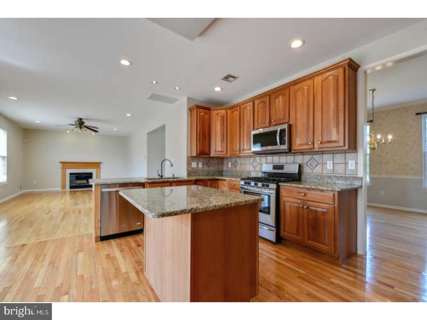 6 Pierce Road East Windsor, NJ 08520 - Photo 10 of 25 Kitchen