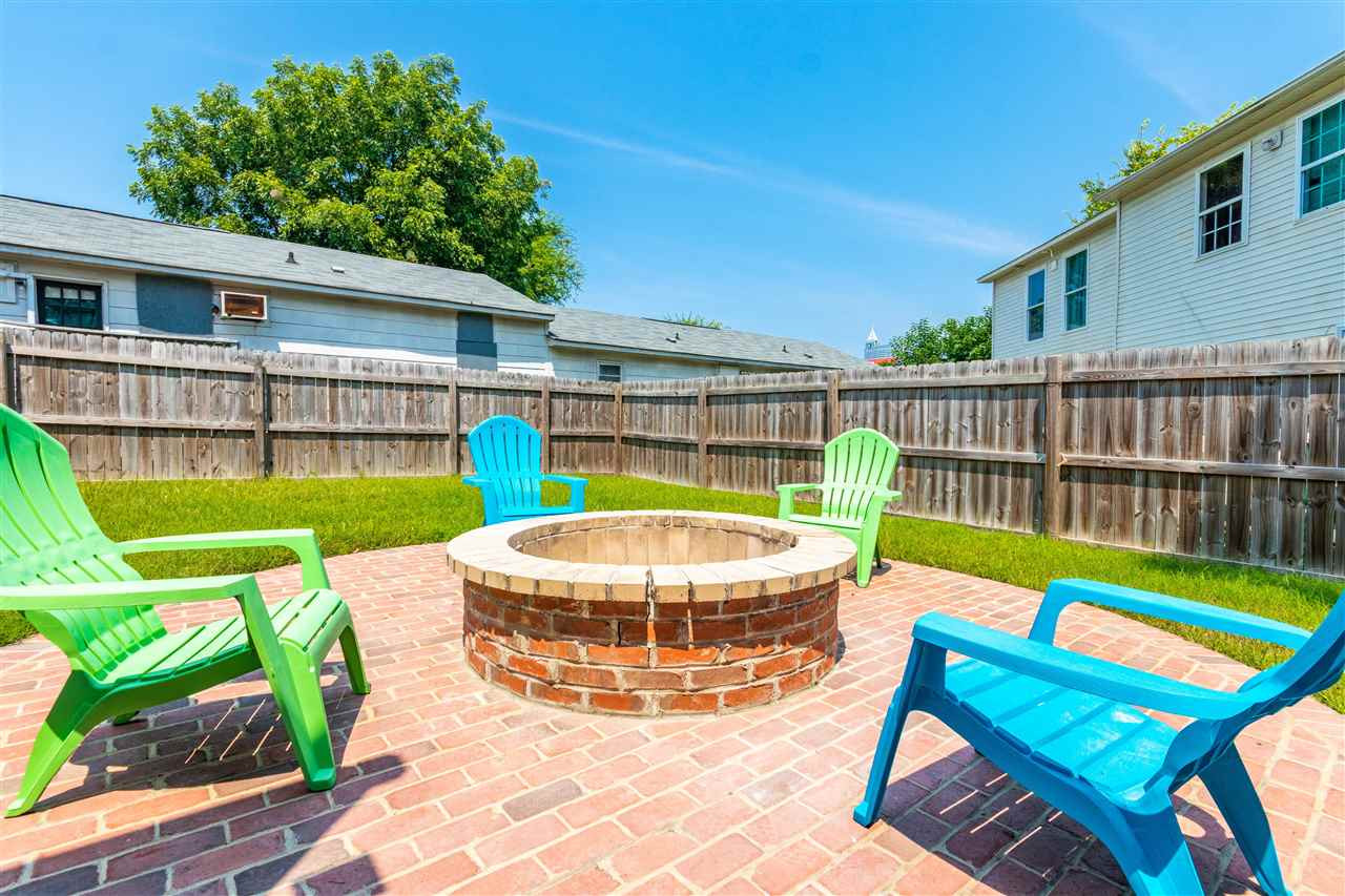 413 Bledsoe Avenue Raleigh, NC 27601 - Photo 5 of 21 Photo 5