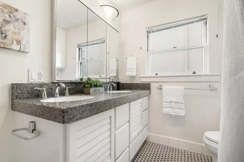 $999,000 | 3010 Fairview Avenue, Alameda, CA 94501